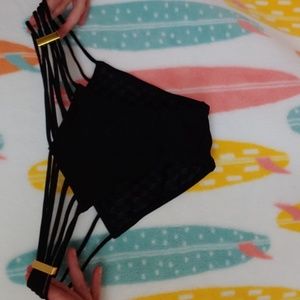 Victorias Secret NWOT string bikini. Medium black.